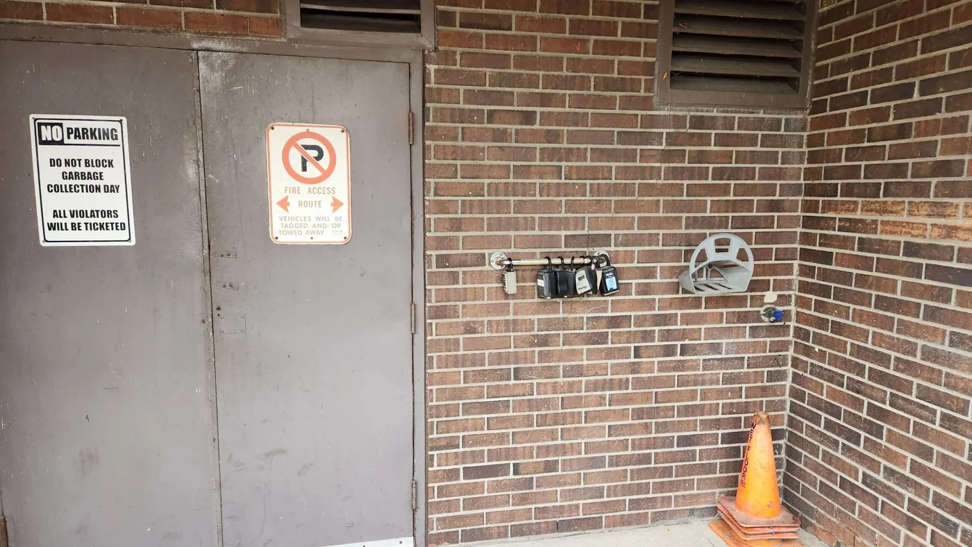 How Does LockboxRack Work For Property Managers