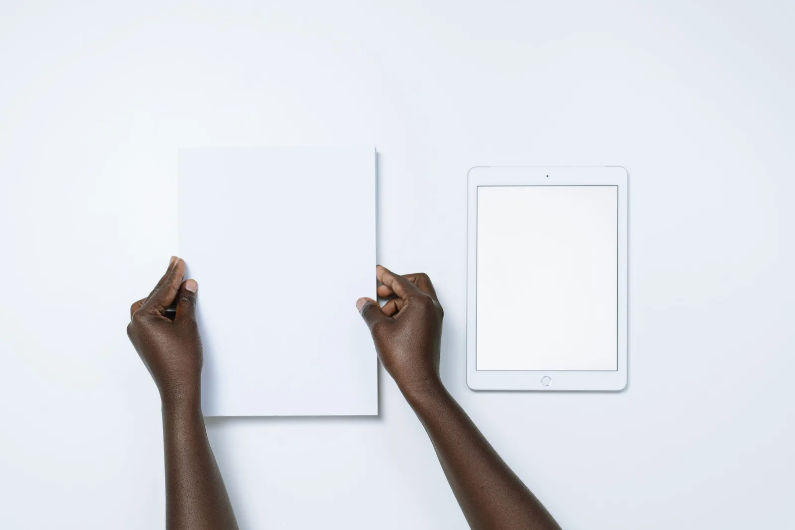 Comparison of digital lock box options that replace a handwritten sign out log in a condo