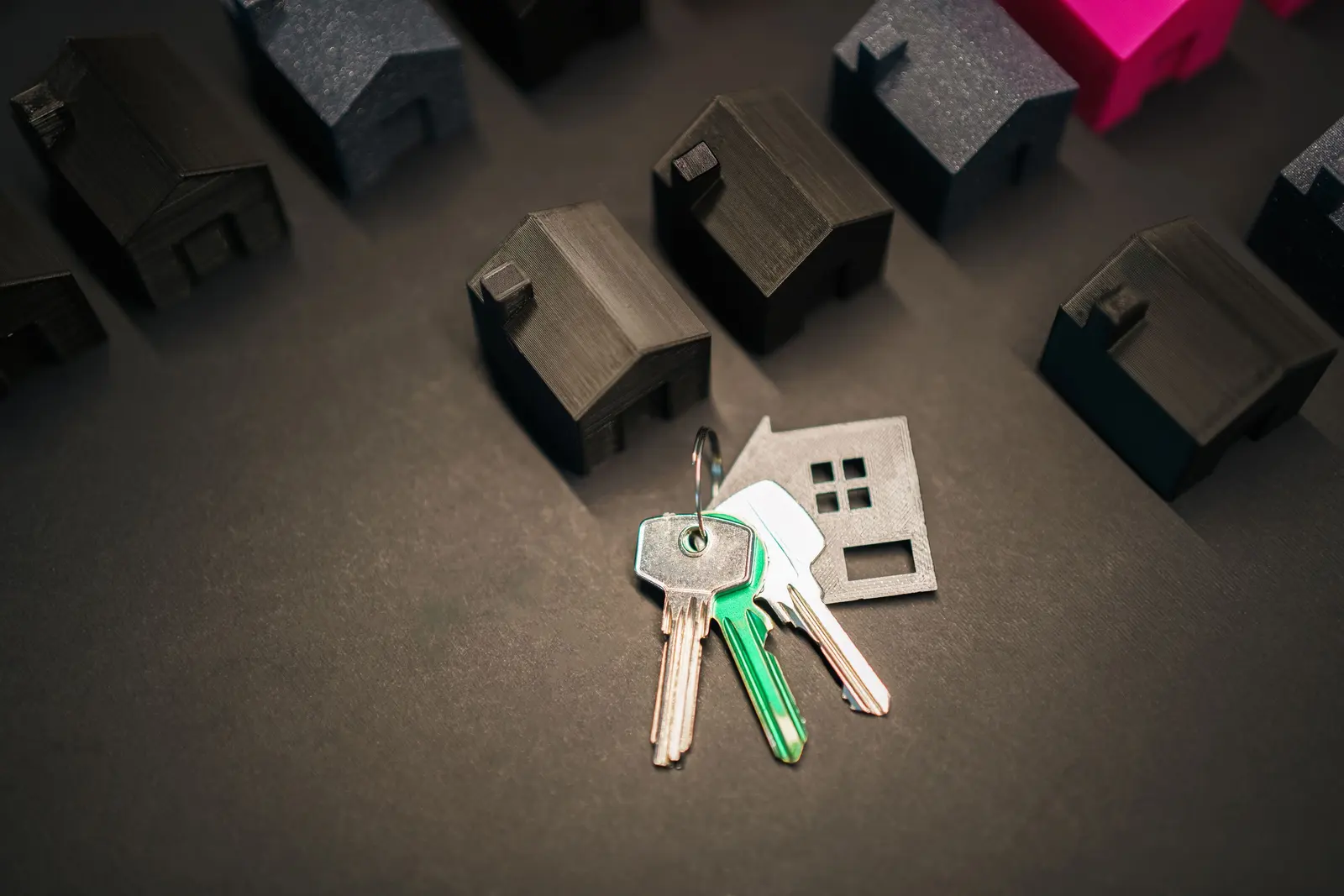 Comparison of property management lockbox options: MLS boxes, smart boxes and a managed rack